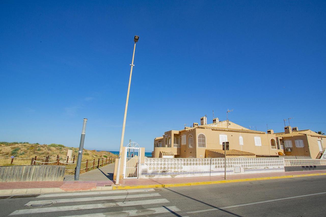 לה מאטה 149 Seaside Cool Apartment - Alicante Holiday מראה חיצוני תמונה